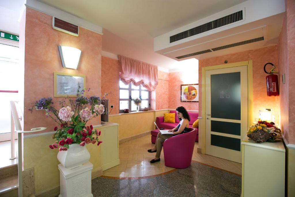 סן בנדטו דל טרנטו Hotel Le Soleil מראה חיצוני תמונה